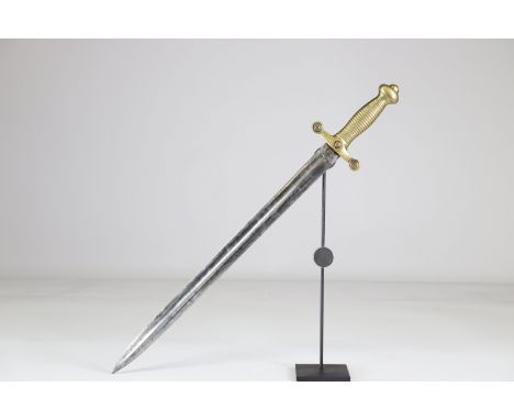 French sword 19thSizes: L. totale= 610mm L Lame= 480mm l lame= 30mmWeight (K): 0,6kgCondition: At first glance: patina, norma