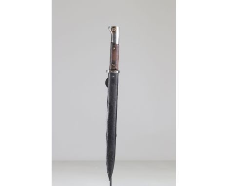 Czech bayonet 1st warSizes: L. totale= 445mm L Lame= 300mm l lame= 23mmWeight (K): 0,54kgCondition: At first glance: patina, 