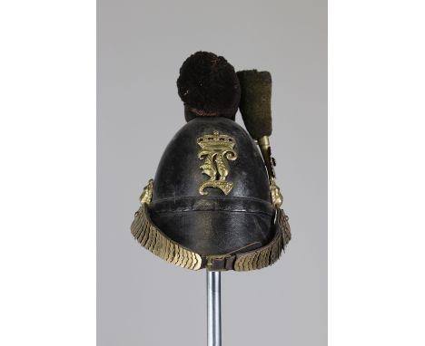German helmet Bavarian hunter on foot 1870Sizes: L. totale= 270 mm H = 270mmWeight (K): 0,83kgCondition: At first glance: pat
