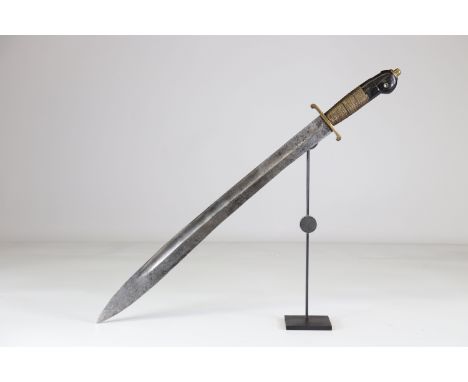 Russian Saber 1836?Sizes: L. totale= 700mm L Lame= 450mm l lame= 38mmWeight (K): 0,74kgCondition: At first glance: patina, no