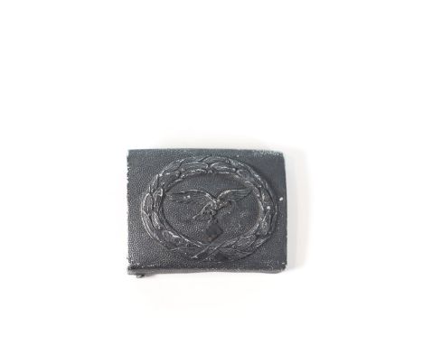 German WWII belt buckleSizes: H =45mm L =65mmWeight (K): 0,02kgCondition: At first glance: patina, normal wear