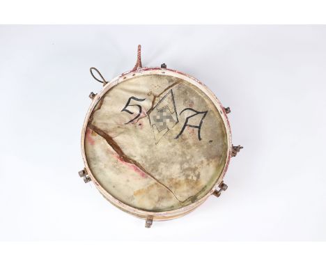 german drum 2nd warSizes: H =120mm L =325mmWeight (K): 1,01kgCondition: At first glance: patina, normal wear
