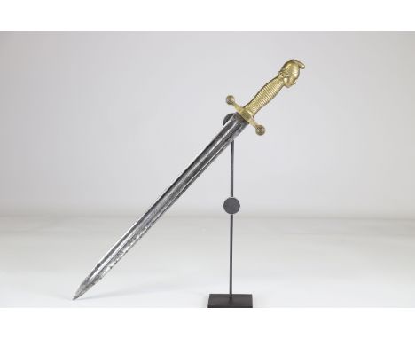 French sword early 19thSizes: L. totale= 605mm L Lame= 460mm l lame= 30mmWeight (K): 0,6kgCondition: At first glance: patina,