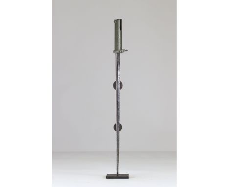 Bayonet Germany 1st warSizes: L. totale= 565mm L Lame= 435mm l lame= 15mmWeight (K): 0,17kgCondition: At first glance: patina