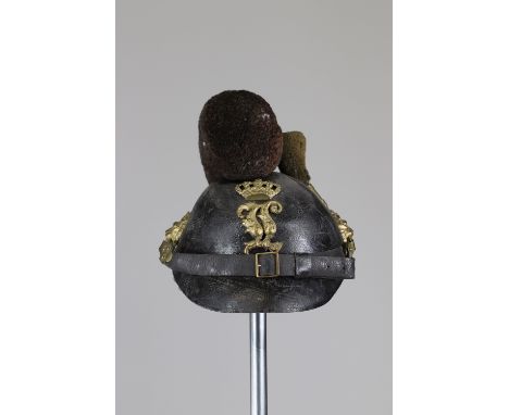 Bavarian hunter's helmet 14-18Sizes: L. totale= 245 mm H = 240mmWeight (K): 0,7kgCondition: At first glance: patina, normal w