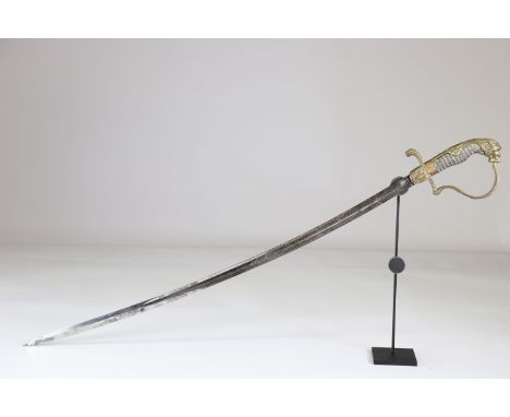 German saber, engraved blade, artillery, Prussian 1914-1918Sizes: L. totale= 990mm L Lame= 820mm l lame= 22mmWeight (K): 0,76