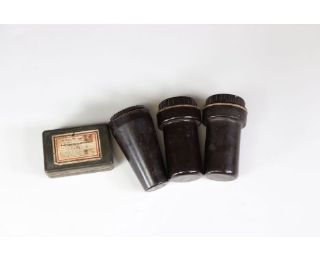 German WWII accessoriesSizes: DiversWeight (K): 0,53kgCondition: At first glance: patina, normal wear
