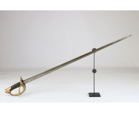 French latte light cavalry model 1882 marked bladeSizes: L. totale= 1025mm L Lame= 870mm l lame= 29mmWeight (K): 1,02kgCondit