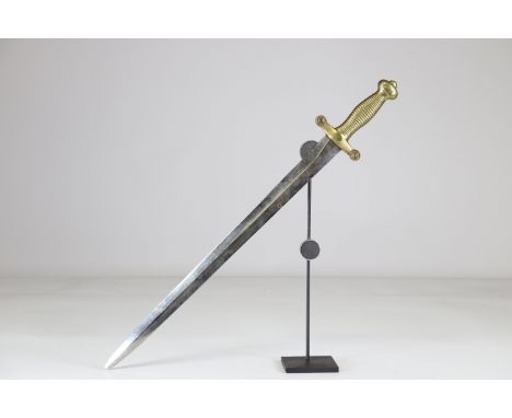 French sword 1864Sizes: L. totale= 620mm L Lame= 490mm l lame= 35mmWeight (K): 0,7kgCondition: At first glance: patina, norma