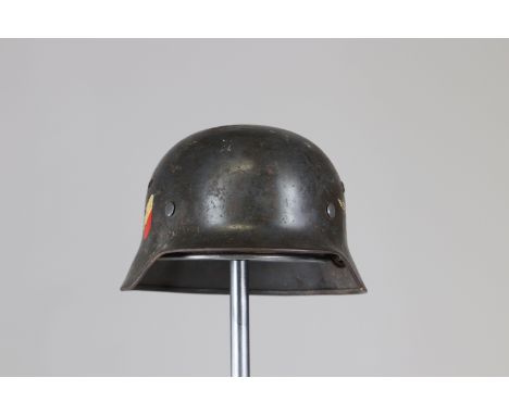 German WWII helmetSizes: L. totale= 285mm H = 150mmWeight (K): 1,24kgCondition: At first glance: patina, normal wear