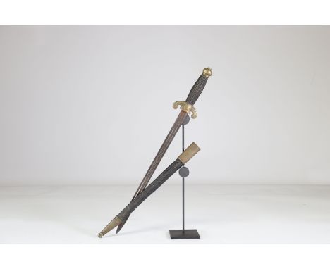 French dagger early 19thSizes: L. totale= 540mm L Lame= 400mm l lame= 20mmWeight (K): 0,42kgCondition: At first glance: patin