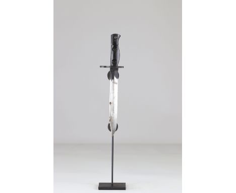 English bayonet 20th SterlingSizes: L. totale= 305mm L Lame= 205mm l lame= 25mmWeight (K): 0,34kgCondition: At first glance: 