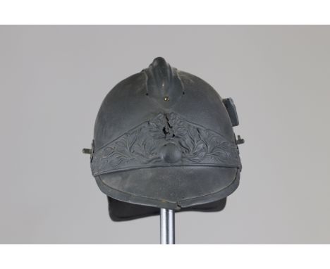 French helmet late 19th early 20thSizes: L. totale= 290mm H = 200mmWeight (K): 0,62kgCondition: At first glance: patina, norm