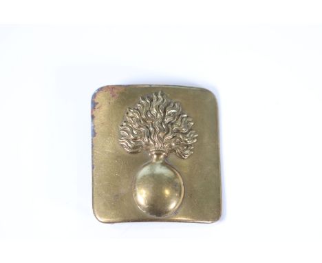 French infantry belt buckle 19thSizes: H= 65mm L= 65mmWeight (K): 0,07kgCondition: At first glance: patina, normal wear