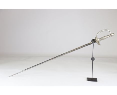 French Navy Officer Sword 1920sSizes: L. totale= 980mm L Lame= 840mm l lame= 20mmWeight (K): 0,7kgCondition: At first glance: