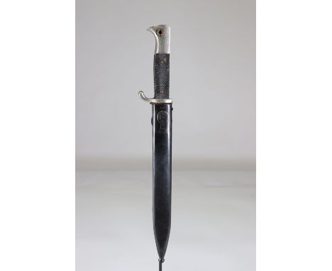 German bayonet outfit for WWII exitSizes: L. totale= 390mm L Lame= 240mm l lame= 24mmWeight (K): 0,51kgCondition: At first gl