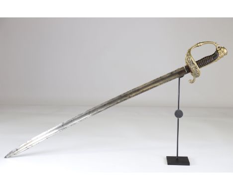 French Navy Offcier Saber, 1880, French CouleauSizes: L. totale= 920mm L Lame= 780mm l lame= 30mmWeight (K): 0,91kgCondition: