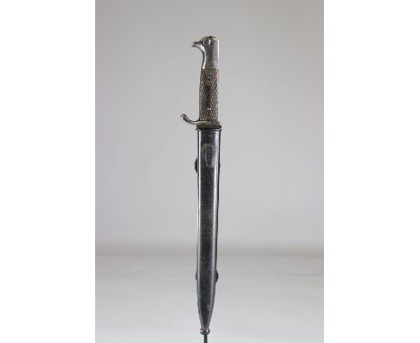 German WWII bayonetSizes: L. totale= 400mm L Lame= 245mm l lame= 25mmWeight (K): 0,45kgCondition: At first glance: patina, no