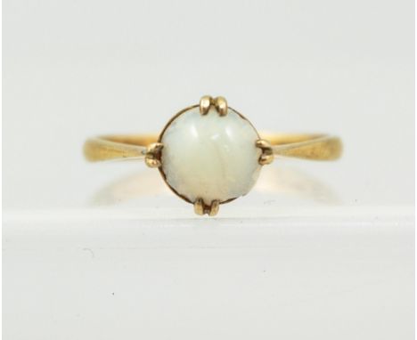 Yellow metal ring, stamped 9ct, set with an opal.