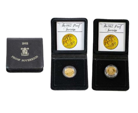 ♦Elizabeth II, Proof Sovereign 1982, Machin portrait of the Queen, Pistrucci rev., with certificate of authenticity, encapsul