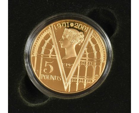 Elizabeth II, Gold Proof Victoria Anniversary £5 (Crown) 2001, obv. Rank-Broadley portrait, rev. young portrait of Victoria l