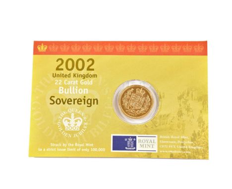 Elizabeth II, 'Bullion' Sovereign 2002, 'Golden Jubilee Shield of Arms', obv. Ran-Broadley portrait of the Queen, rev. crowne