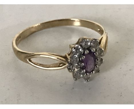 A 9ct gold dress ring set with an amethyst, size O.