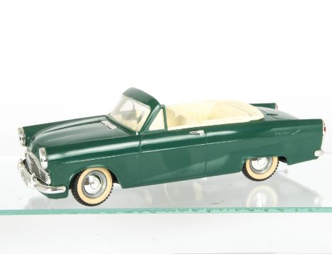 Tri-ang 1:20 Scale Electric Series Ford Zephyr Convertible, in green, VG