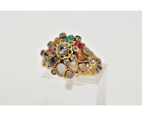 A YELLOW METAL MULTI GEM SET CLUSTER RING, tiered cluster set with colourless spinels, and semi-precious tear shape stones su