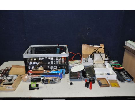 A TRAY CONTAINING HAND AND POWER TOOLS including an unbranded 4in angle grinder, a RS multimeter, a Coldheat soldering iron (