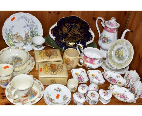 A GROUP OF CERAMICS, to include thirty four pieces of Royal Albert, Wedgwood, Royal Doulton, Royal Crown Derby, Grays Pottery