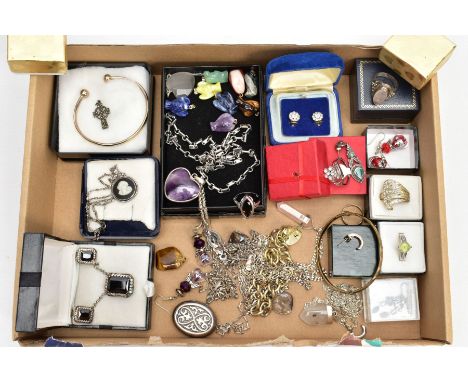 A BOX OF ASSORTED SILVER AND WHITE METAL JEWELLERY, to include a silver gilt charm bracelet, fitted with a heart clasp, hallm