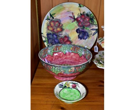 THREE PIECES OF MALING CERAMIC WARES, comprising a plate in the 'Azalea' pattern, diameter 29cm, with printed and painted dec