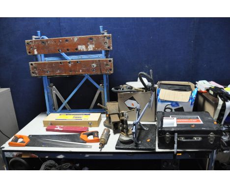 A JETFREEZER PORTABLE PIPE FREEZING KIT, a pipe clamp, a Paramo 4in engineers vice, two wallpaper steamers, a workmate etc