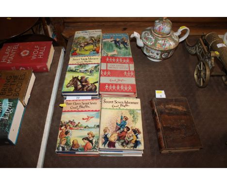 Enid Blyton, complete set of 15 Secret Seven books, First Edition, First Print, all with dust wrappers except one