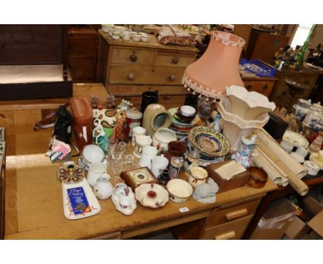 A pair of Zenith 10 x 50 binoculars with case, various decorative glass and china to include Royal Commemorative mugs, candle