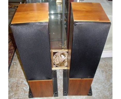 Pair of Linn Keilidh Elliott McGill speakers (3 inputs to each speaker)