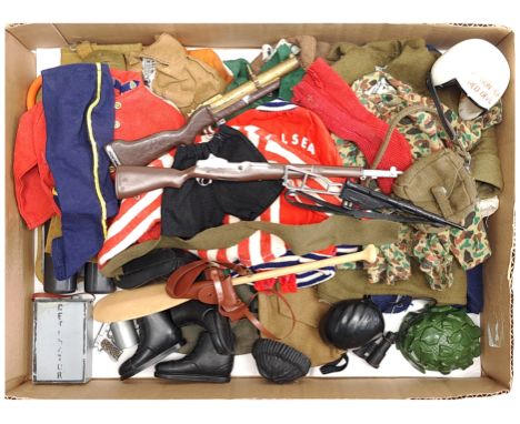 Palitoy Action Man vintage loose clothing/accessories to include guns, various part outfits, helmets/hats plus others - see p