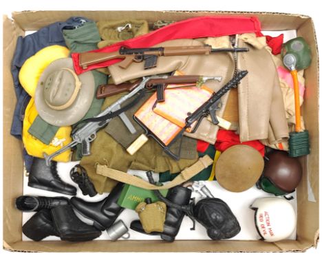 Palitoy Action Man vintage loose clothing/accessories to include guns, various part outfits, helmets/hats plus others - see p