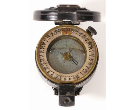 WWII, an E.A.C. British military brass compass, Mk III, broad arrow, 1942, bezel loose, 