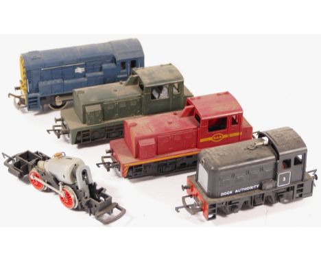 Lima &amp; Triang, OO gauge, a collection of 5x locomotives to include 09026, SAR, Dock Authority and a chassis for spares (5