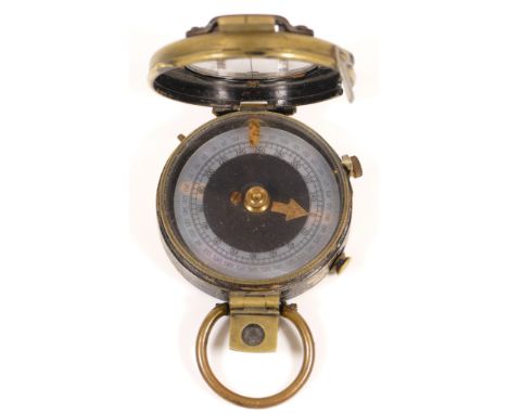 WWI , a British Army brass compass, by F-L, dated 1918. 