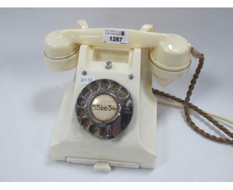 Vintage Ivory Bakelite telephonesome small nibbles to edges in need of a clean