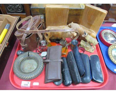 Book end, binoculars, spectacles, lens etc. 1 Tray