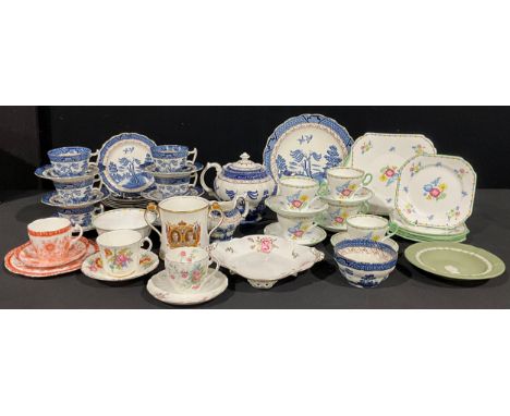 A Shelley Wild Flowers pattern part tea service, comprising cake plate, side plates, sugar basin, cups and saucers; a Wileman