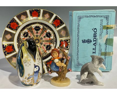 Royal Crown Derby paperweights  - Penguin, silver stopper;  1128 imari 21cm diameter plate, printed marks, first quality;  Ll