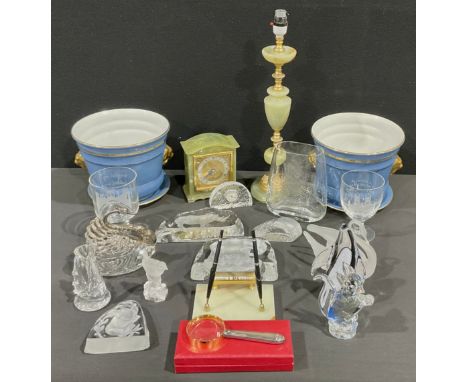 An Elliott onyx mantel clock, 16cm high; an onyx table lamp, 48cm high; a Robbe &amp; Berking magnifying glass, boxed; a York