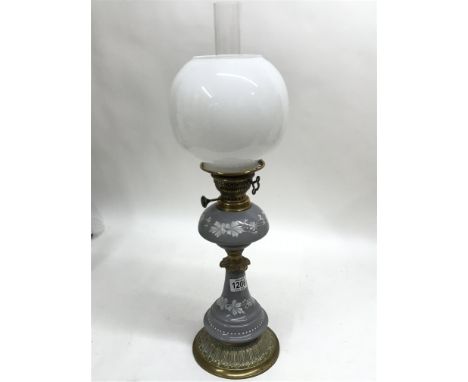 A good quality Victorian oil lamp. No reserve.