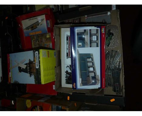 Four boxes of Bachmann, Hornby and similar 00 and N gauge railways to include a WrennMicro Models Santa Fe gift set, and a qu