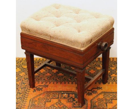 Edwardian rosewood adjustable piano stool with a pair of turned side handles, on four square legs. Condition Report Very slig